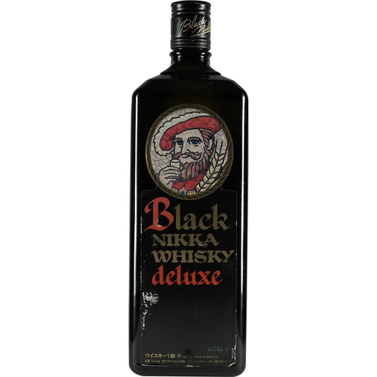 Black Nikka Whisky Deluxe 900ml