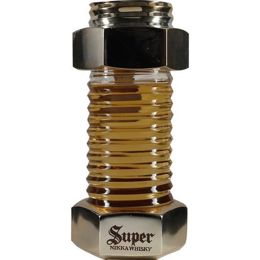 Super Nikka Bolt 001